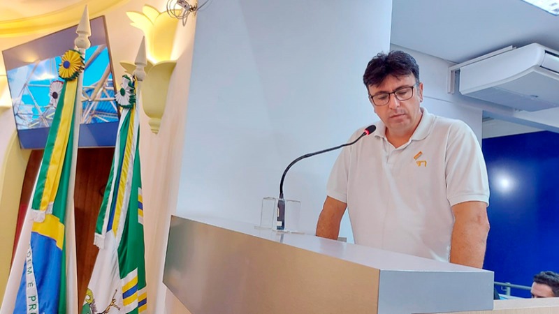O vereador Kleber e o presidente da Cohab-MG, Márcio Bernardino